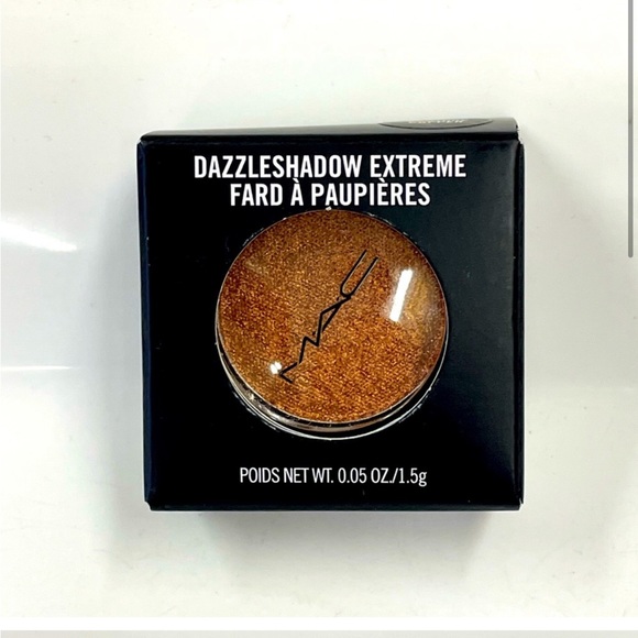 MAC Dazzleshadow Extreme Eyeshadow (Coutur Copper) - Picture 2 of 5